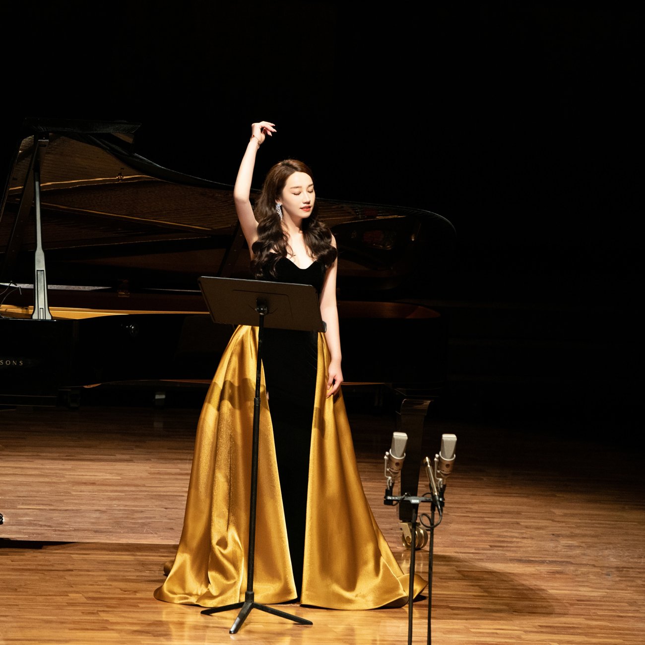 Hongni Wu HarrisonParrott